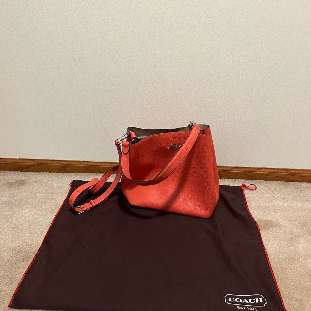 Coach Coral Leather Shoulder Bag - Picture 2 of 14